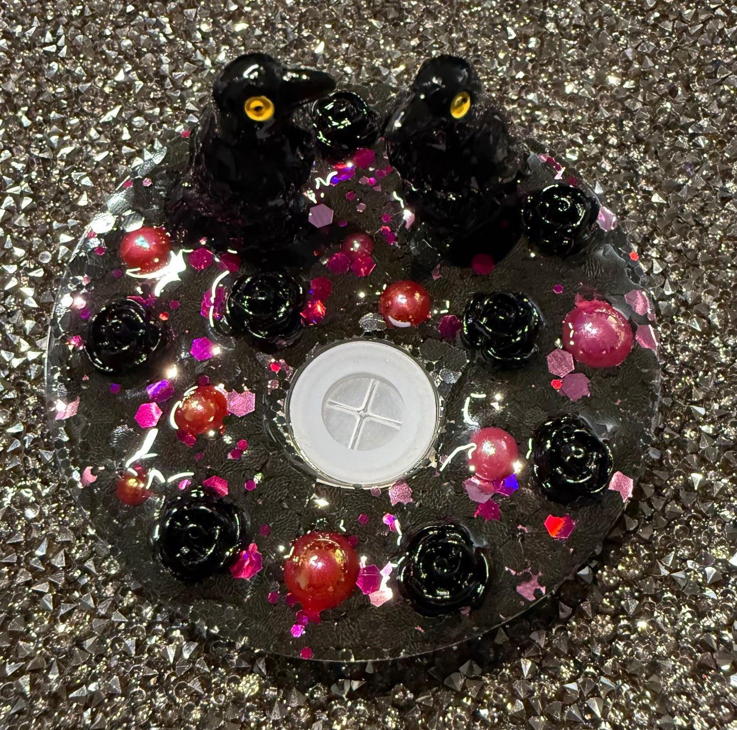 Custom Lid with Glitter and Charms (Examples above)(16oz, 20oz, and 24oz ONLY) NO 40oz customizations